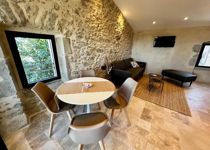 Le Donjon De Lily - Coeur De La Cite Medievale * קרקסון