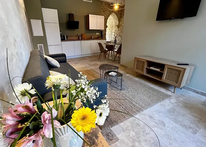 Le Donjon De Lily - Coeur De La Cite Medievale Apartament