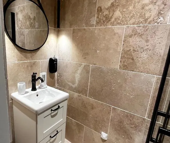 Le Donjon De Lily - Coeur De La Cite Medievale דירה *